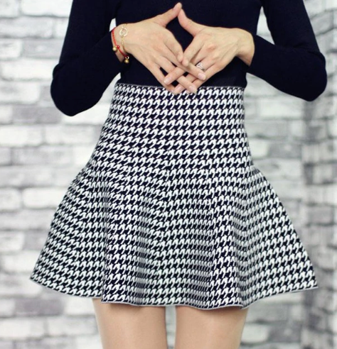 2019 new Women's Korean Version Pleated Skirt Umbrella Skirt High Waist Bottom
